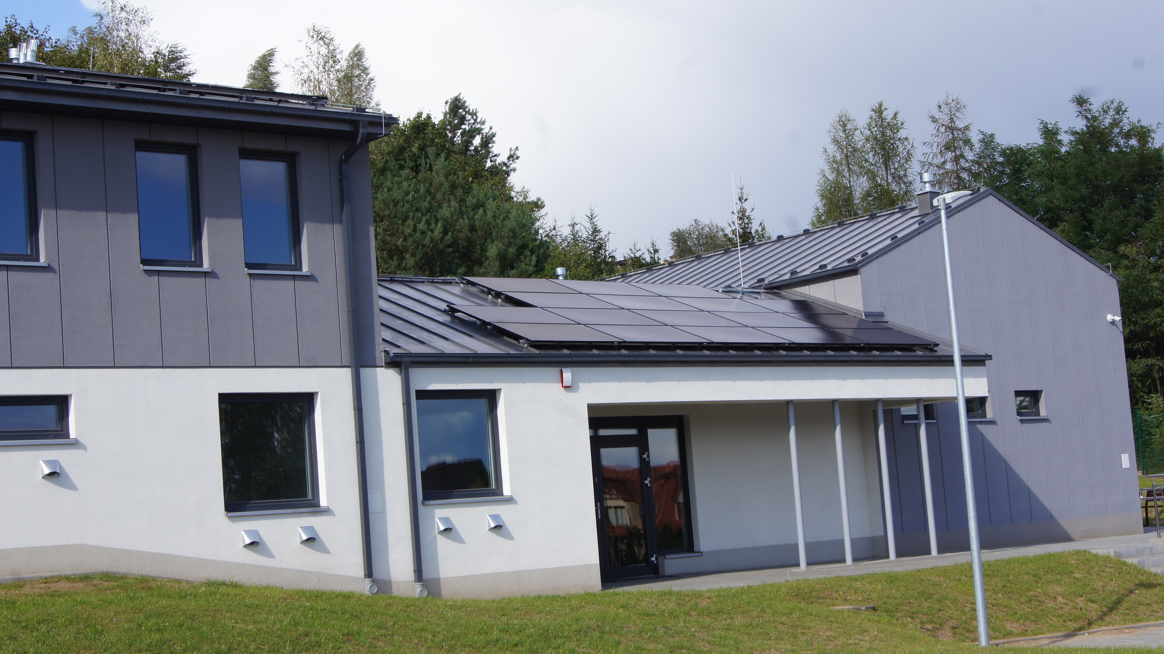 21 Samowystarczalne energetycznie schronisko dla zwierząt 3